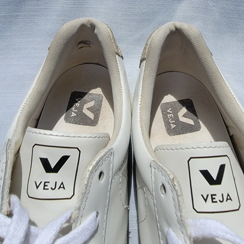 Veja Esplar White Leather Low Top Sneakers Womens 8 Cream Suede Heel Logo